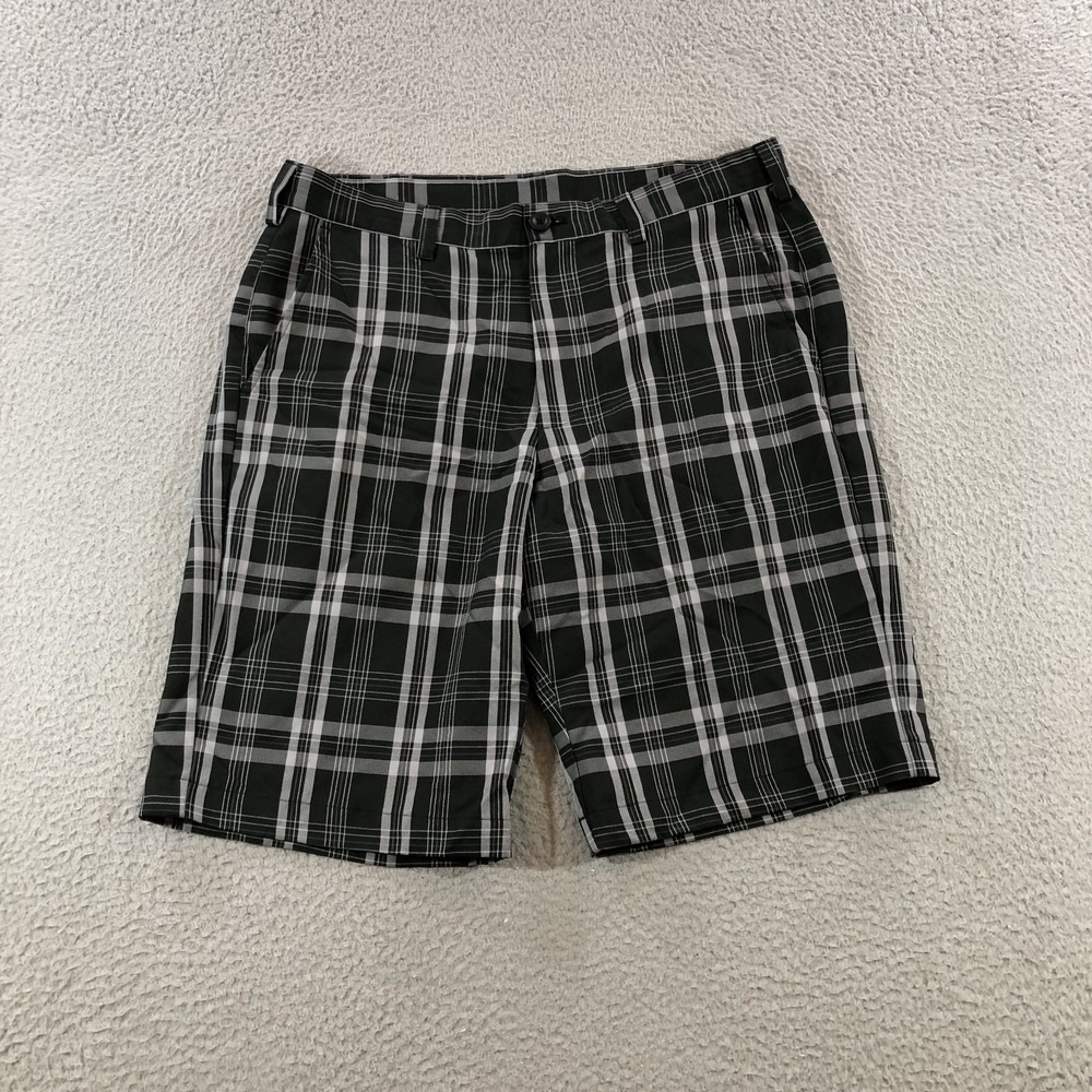 IZOD golf shorts mens 32 black gray plaid performance